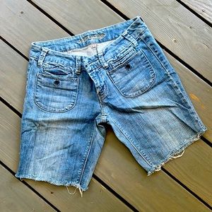 American Eagle Bermuda Shorts